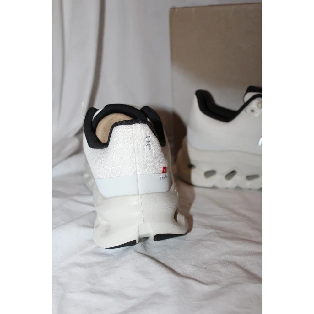 ON CLOUD MEN'S CLOUDTILT RUNNING SHOES SNEAKERS PEARL ICE NIB $170 SZ 9